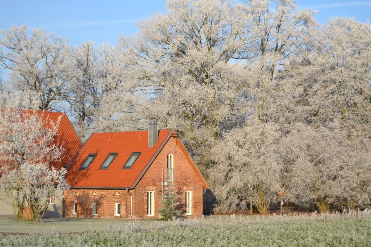 Zum Heuerling Ferienwohung Im Alten Stall Mit Sauna Versmold Exterior photo
