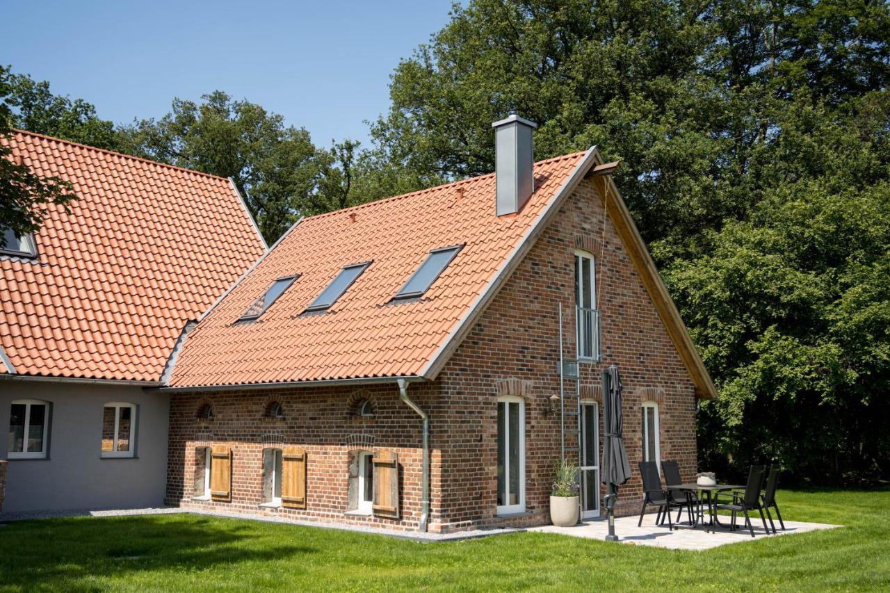 Zum Heuerling Ferienwohung Im Alten Stall Mit Sauna Versmold Exterior photo